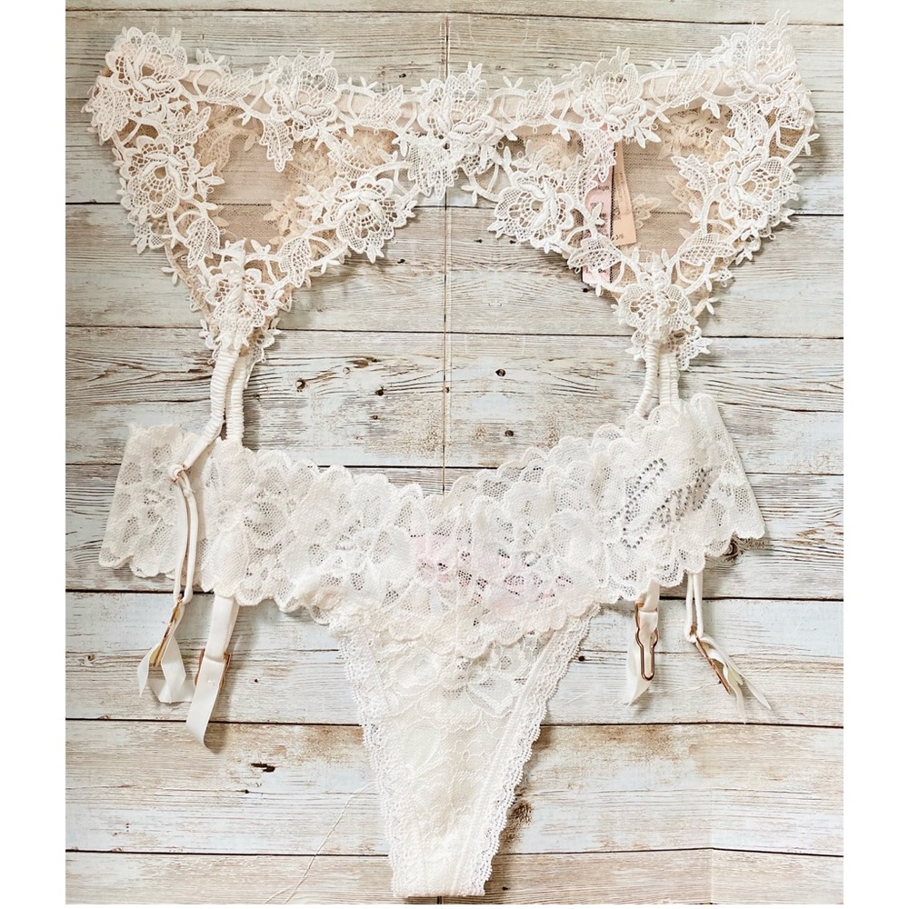 Victoria's Secret Embroidered Garter Belt Set NWT